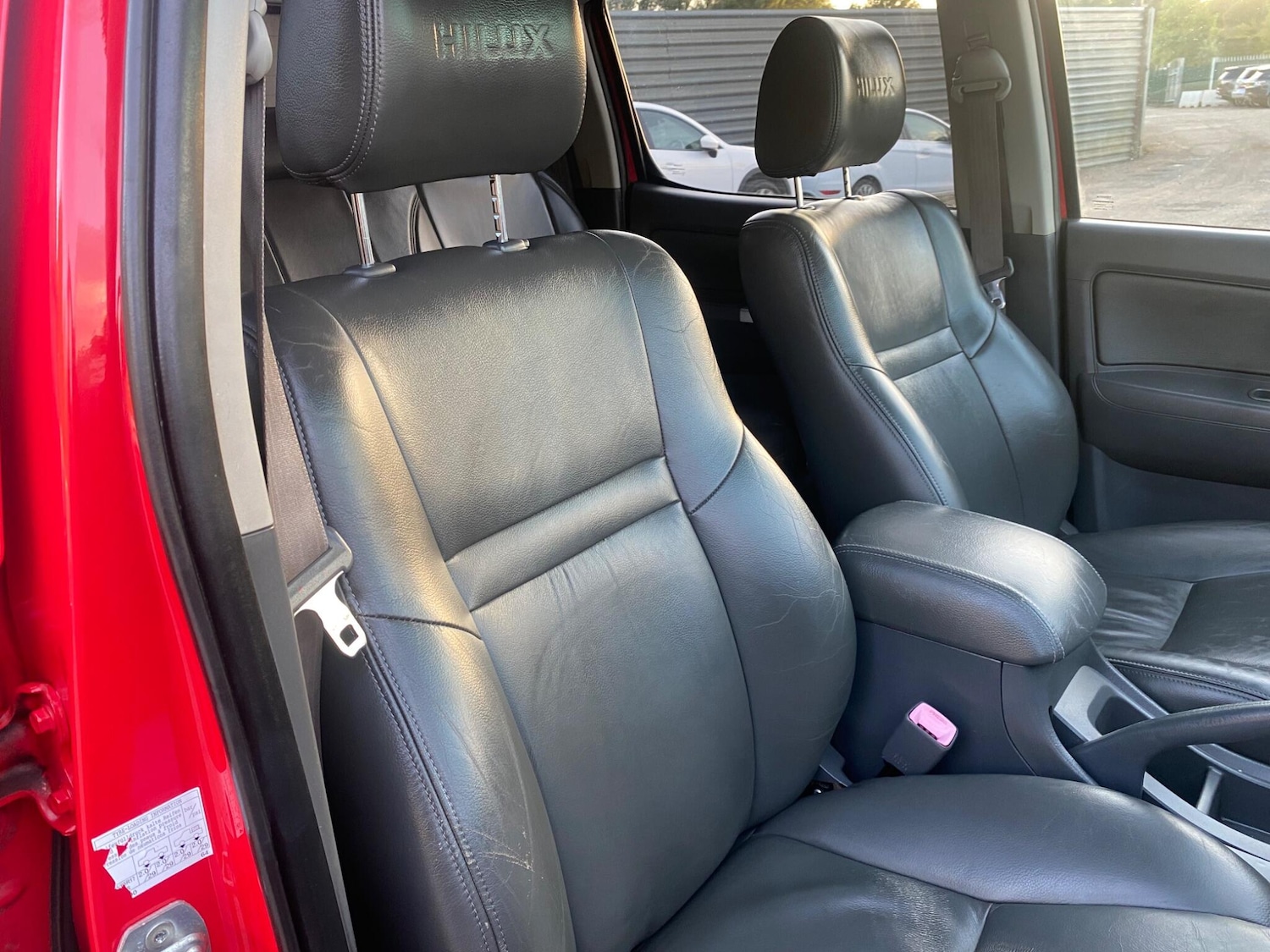 Used Toyota Hilux 2012 for sale - 76122961: Photo 41