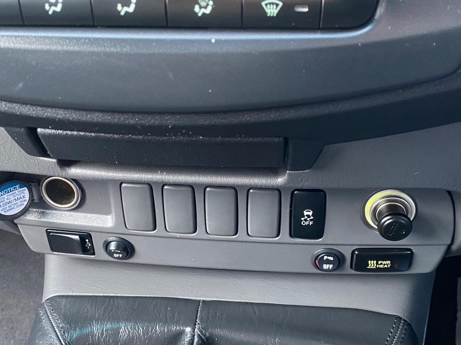 Used Toyota Hilux 2012 for sale - 76122961: Photo 55