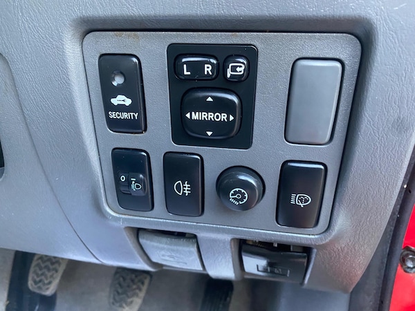 Used Toyota Hilux 2012 for sale - 76122961: Photo 62