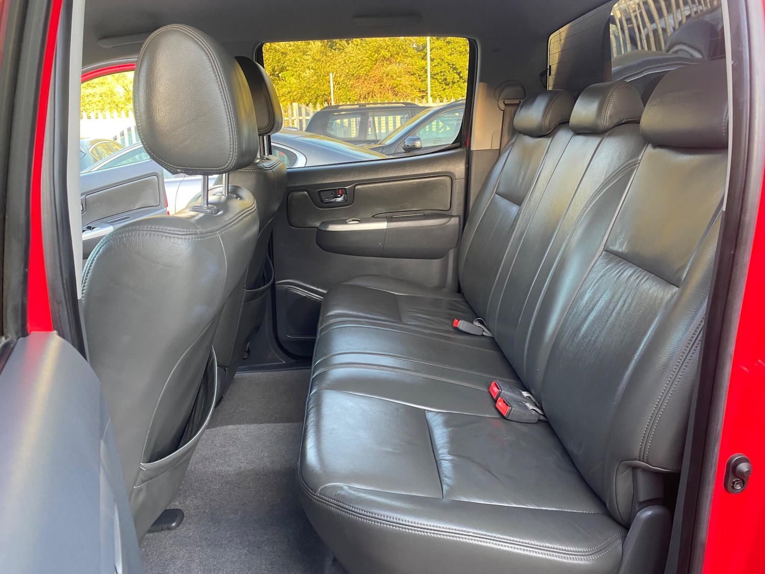 Used Toyota Hilux 2012 for sale - 76122961: Photo 69