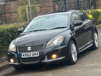 Used Suzuki Kizashi 2013 for sale - 76121813: Photo