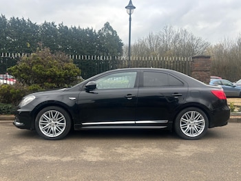 Used Suzuki Kizashi 2013 for sale - 76121813: Photo