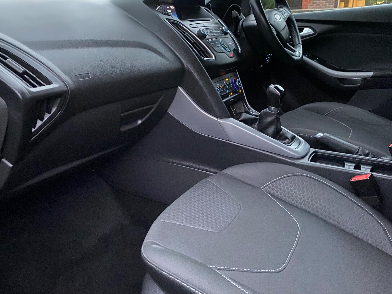 Used Ford Focus 2015 for sale - 76317953: Photo 48