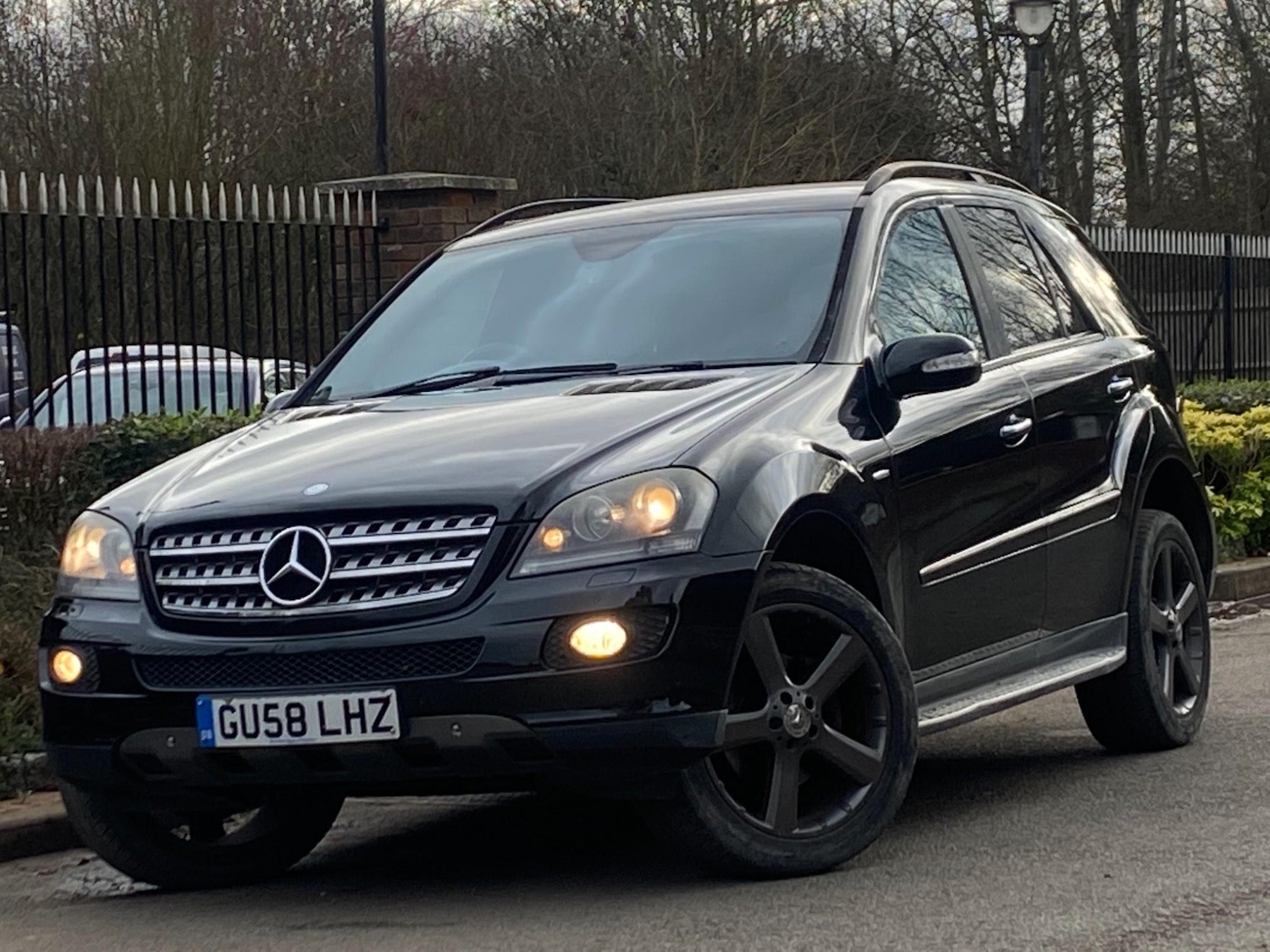 Used Mercedes-Benz M Class 2008 for sale - 76122901: Photo 2