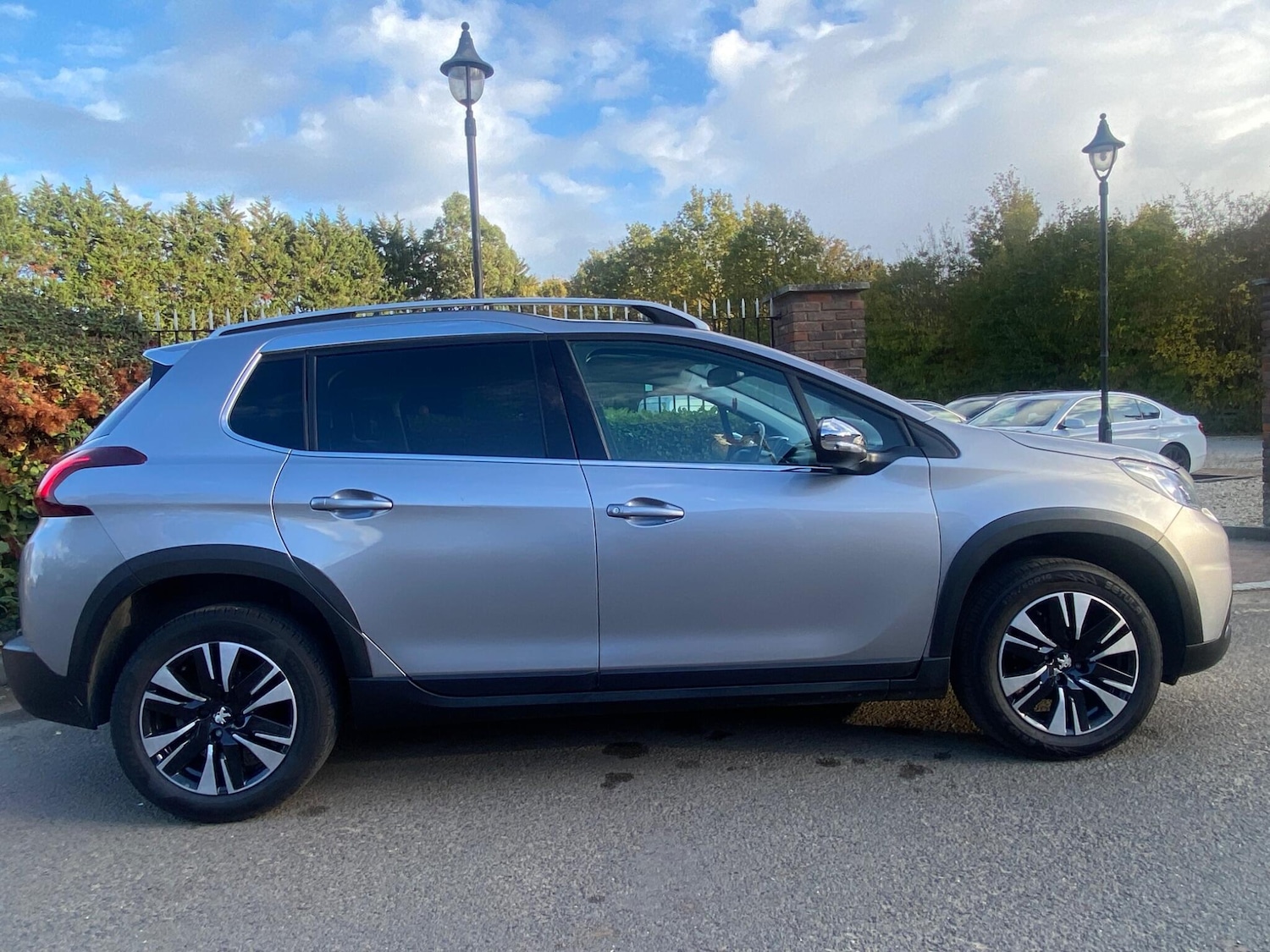 Used Peugeot 2008 2018 for sale - 76122859: Photo 24