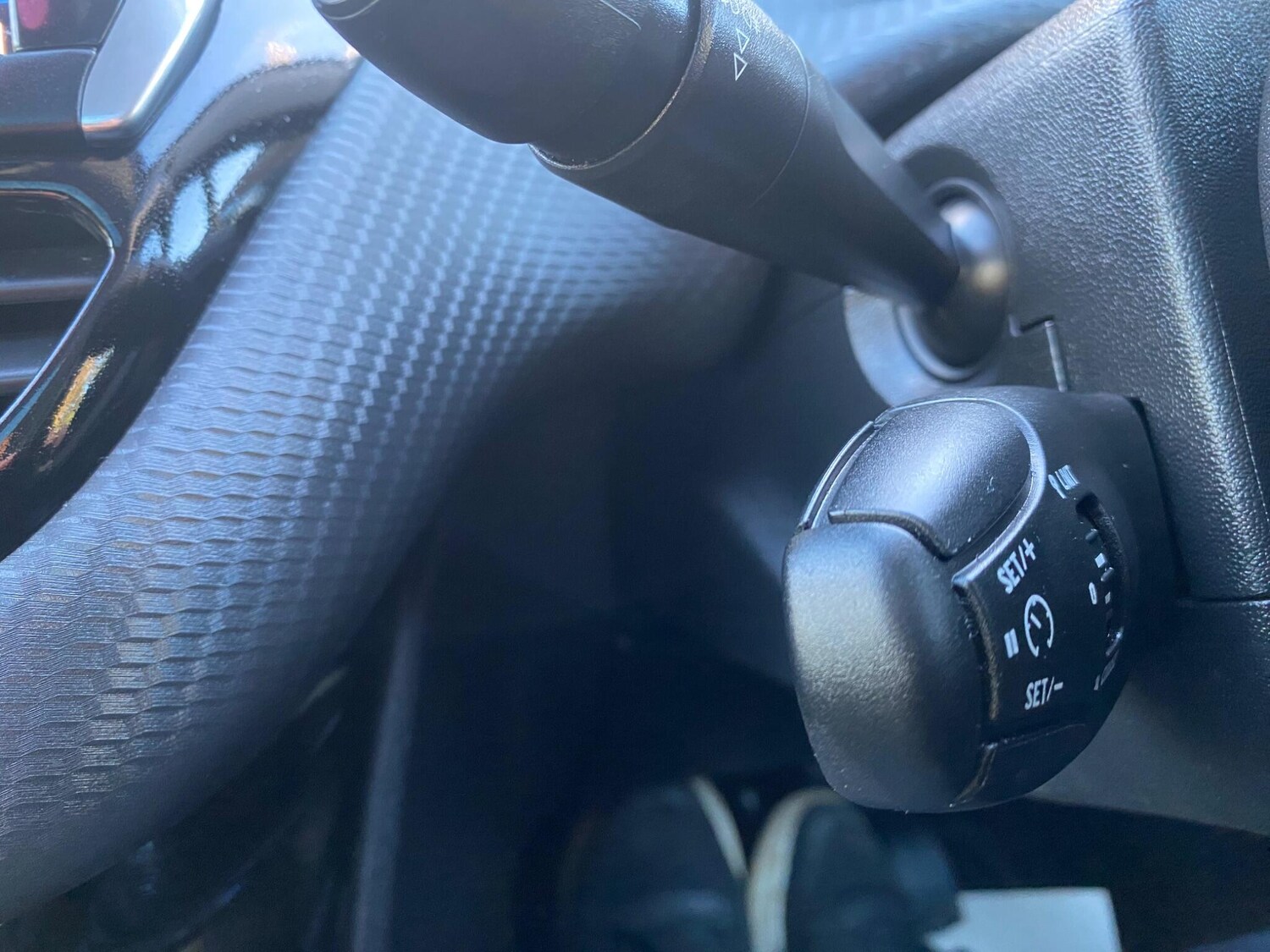 Used Peugeot 2008 2018 for sale - 76122859: Photo 33