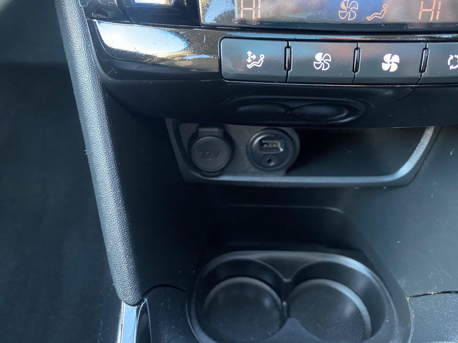 Used Peugeot 2008 2018 for sale - 76122859: Photo 48