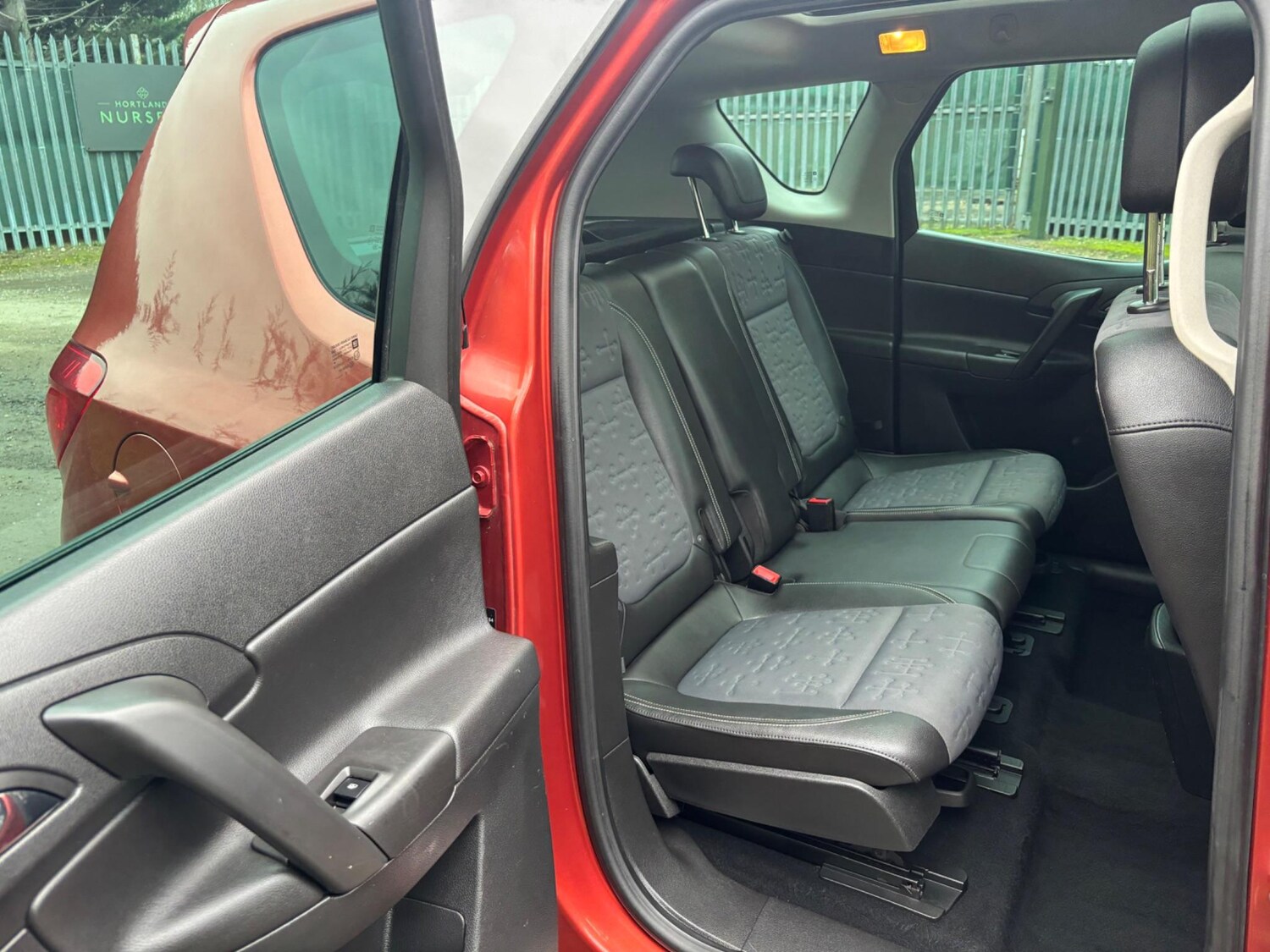 Used Vauxhall Meriva 2013 for sale - 76282917: Photo 57