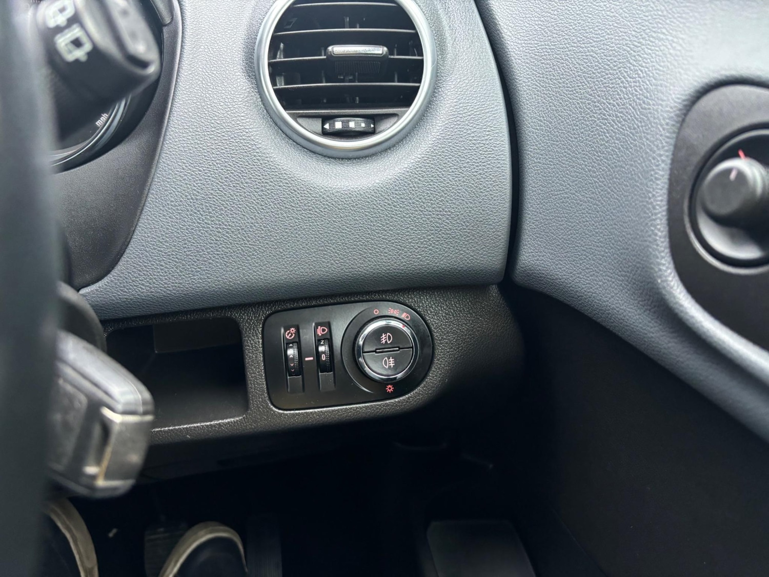 Used Vauxhall Meriva 2013 for sale - 76282917: Photo 72