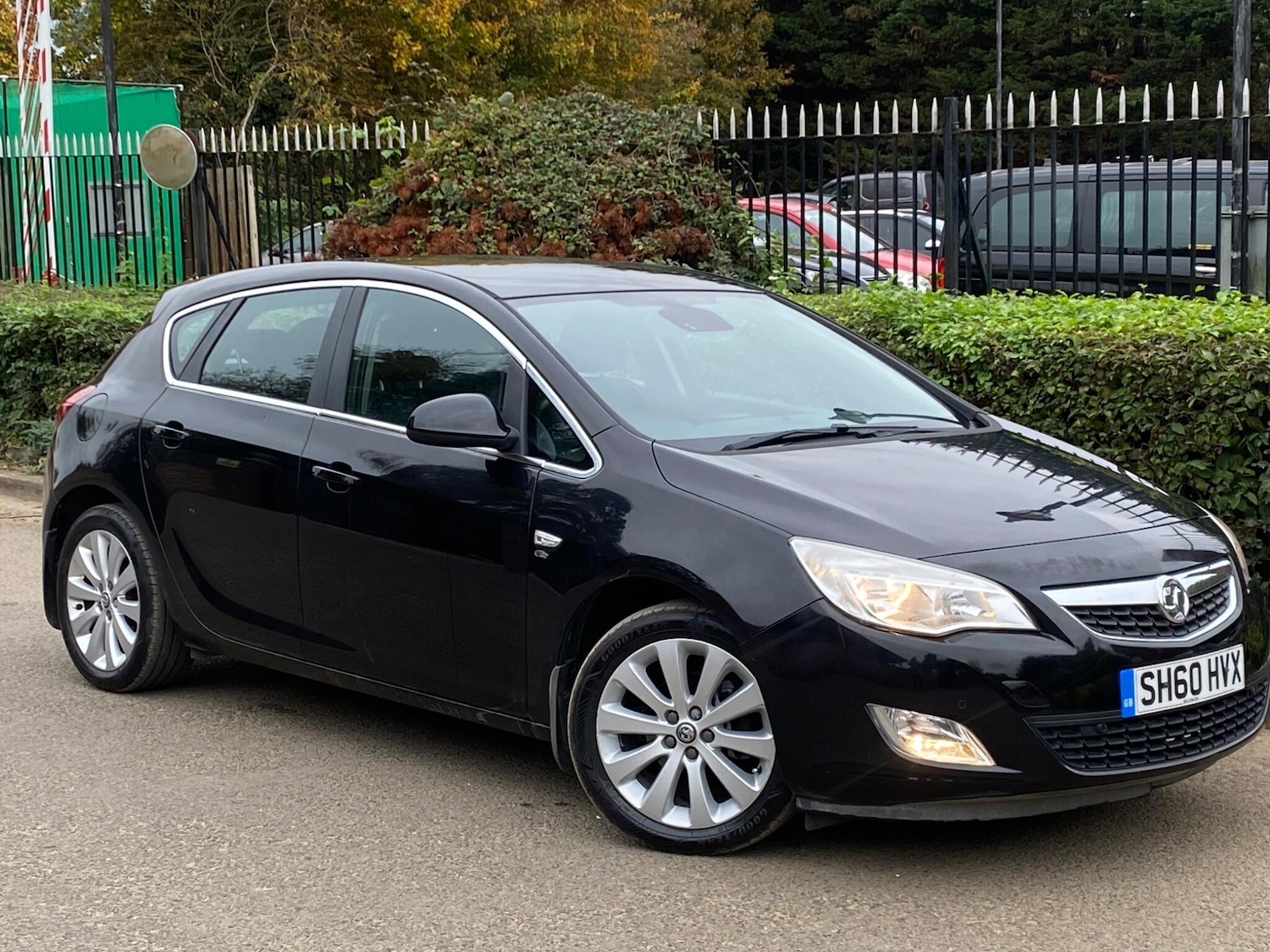 Used Vauxhall Astra 2010 for sale - 76307424: Photo 6