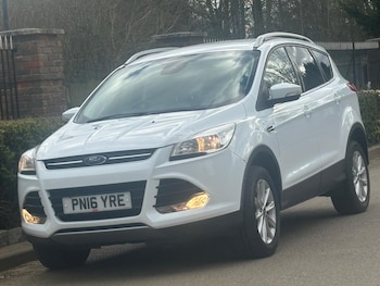 Used Ford Kuga 2016 for sale - 76122395: Photo