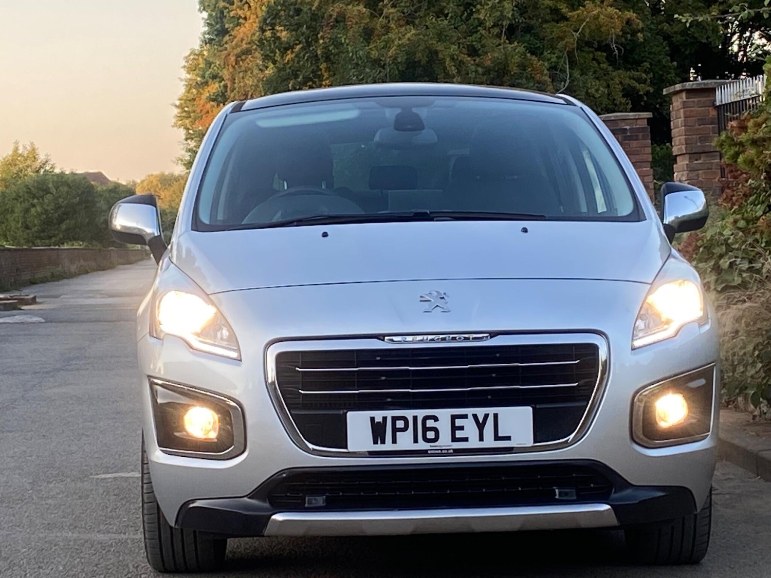Used Peugeot 3008 2016 for sale - 76122774: Photo 14
