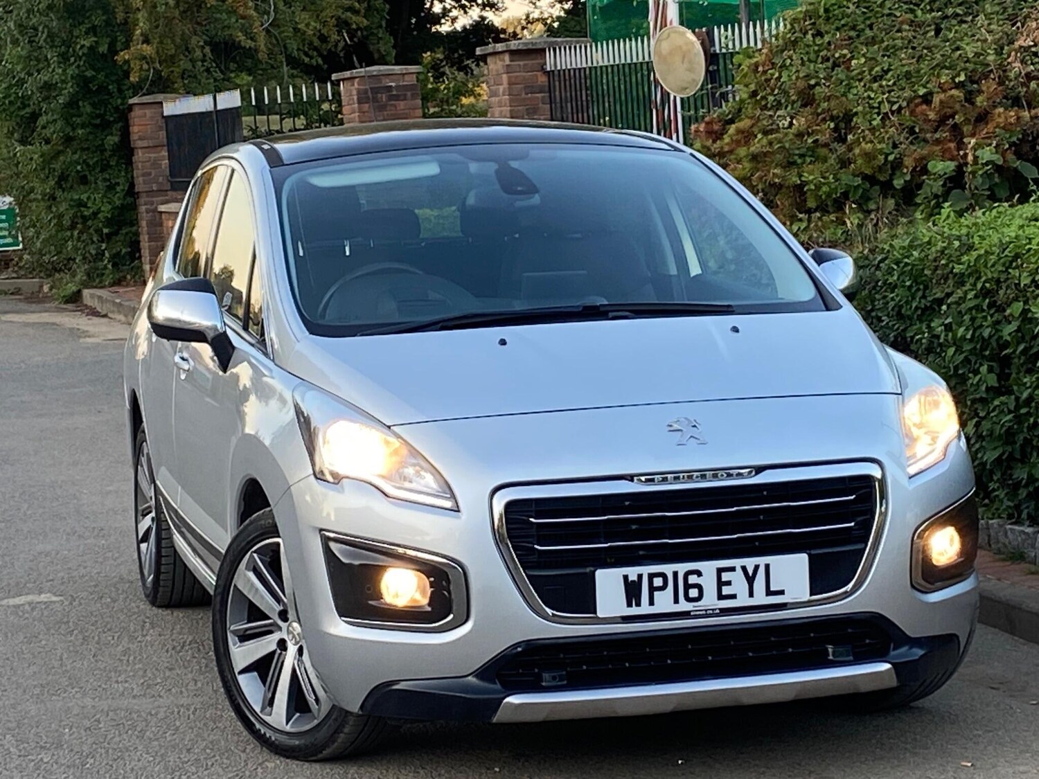 Used Peugeot 3008 2016 for sale - 76122774: Photo 26
