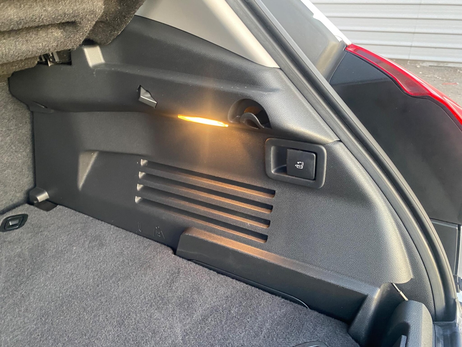 Used Peugeot 3008 2016 for sale - 76122774: Photo 30