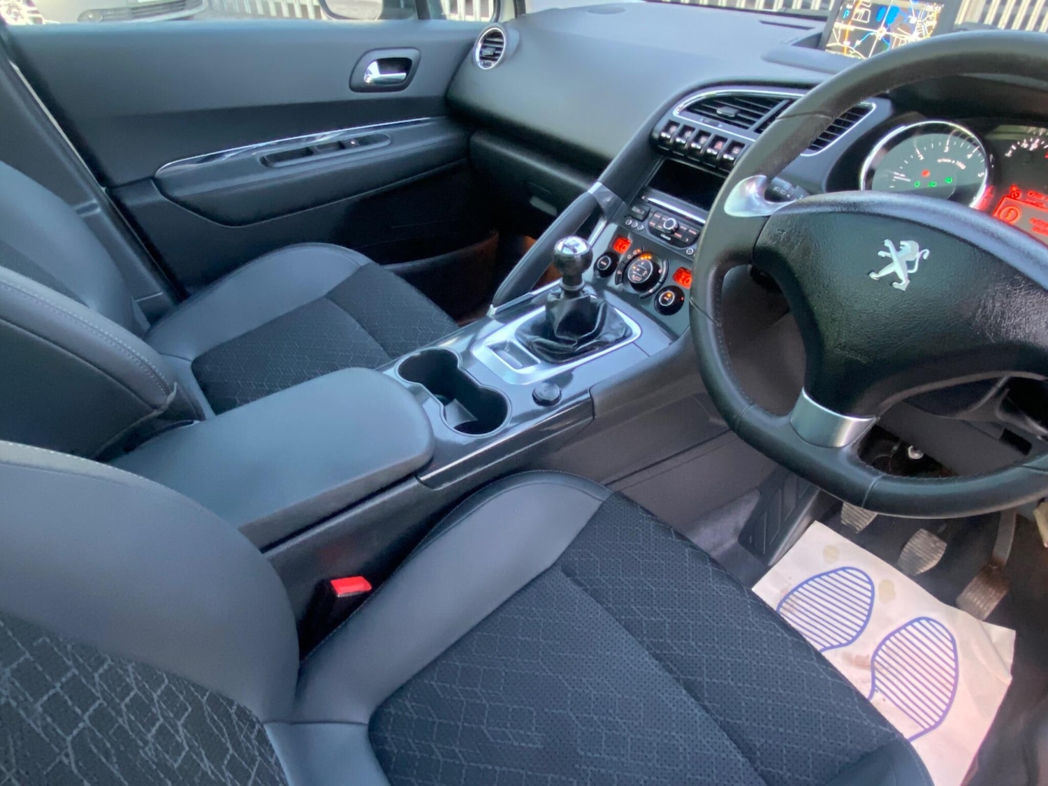 Used Peugeot 3008 2016 for sale - 76122774: Photo 41