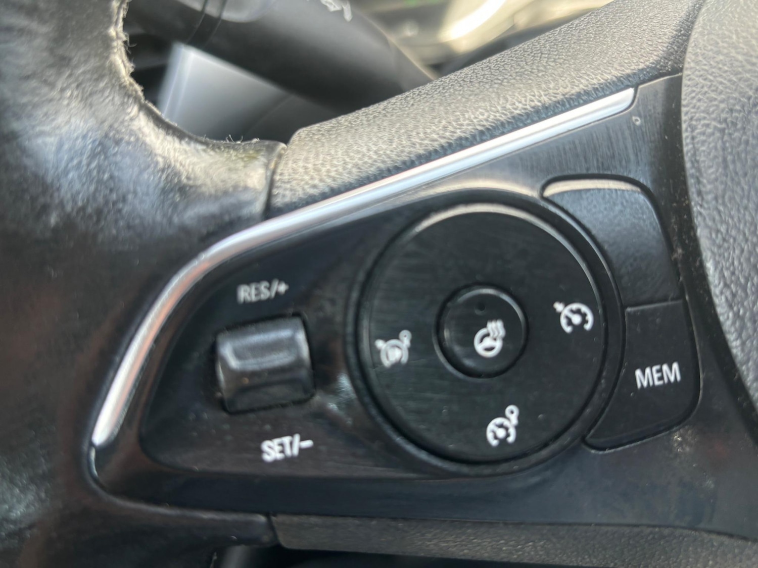 Used Vauxhall Crossland X 2018 for sale - 76121629: Photo 31