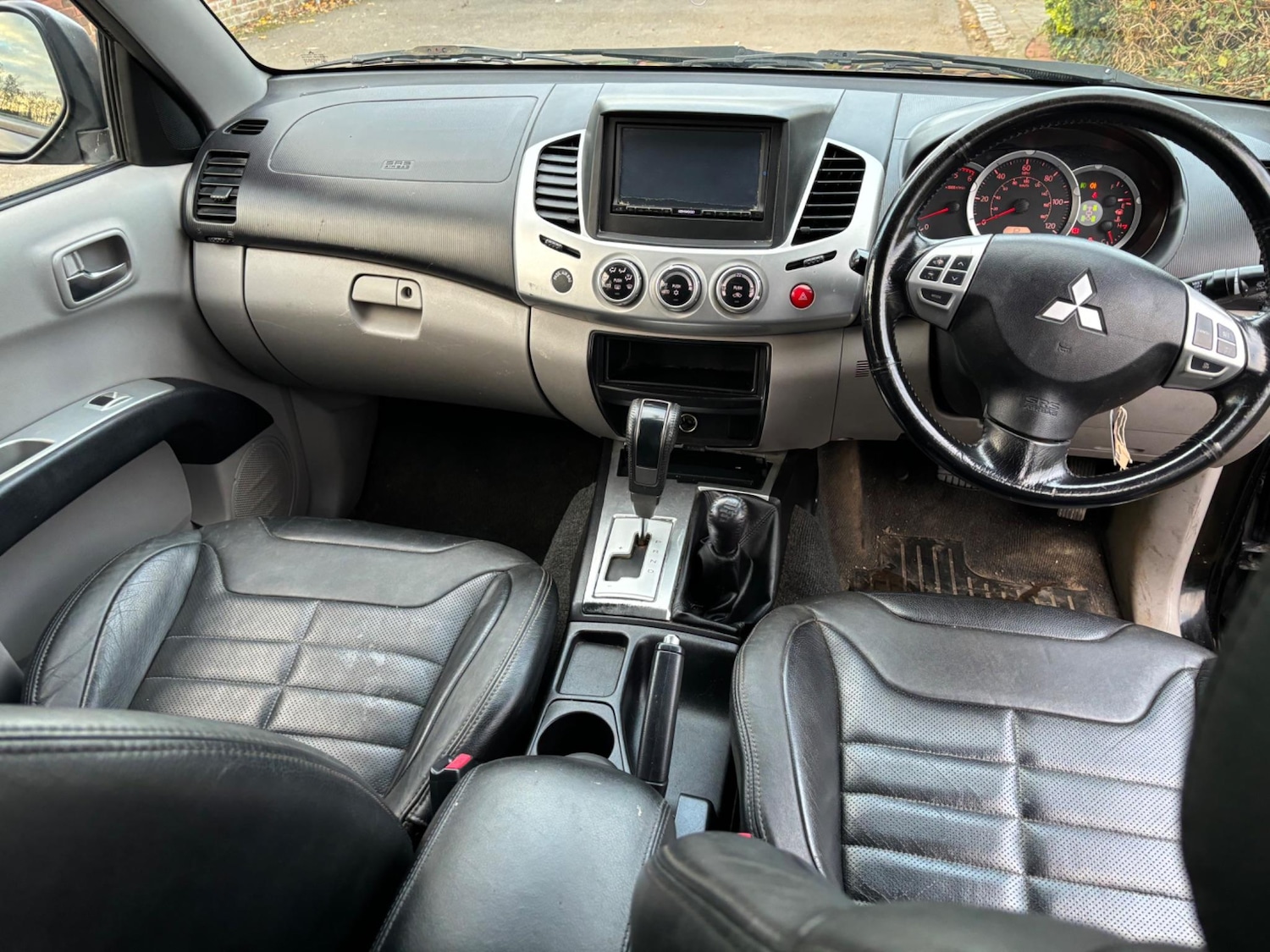 Used Mitsubishi L200 2011 for sale - 76122754: Photo 37