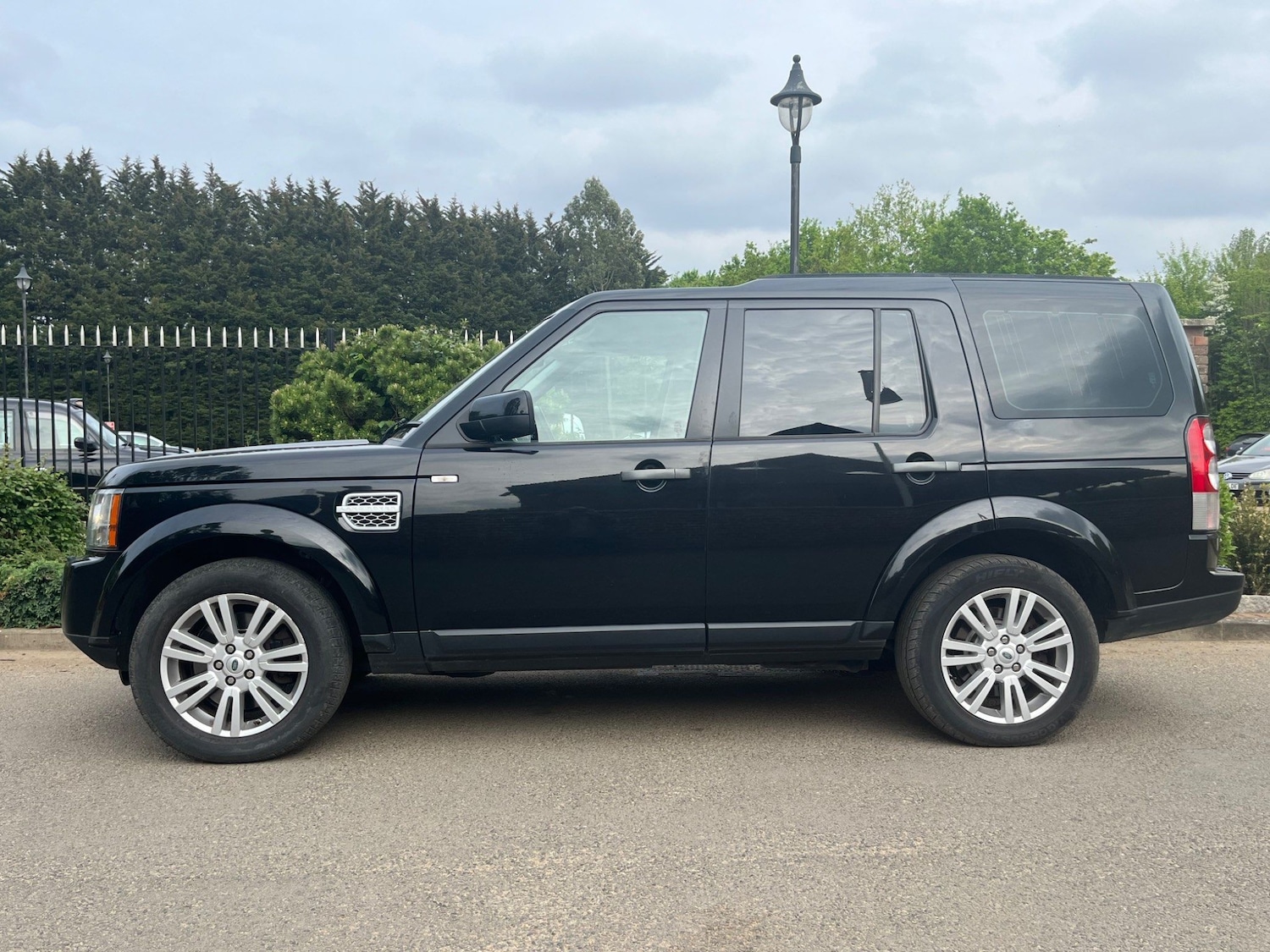 Used Land Rover Discovery 4 2012 for sale - 76123010: Photo 4