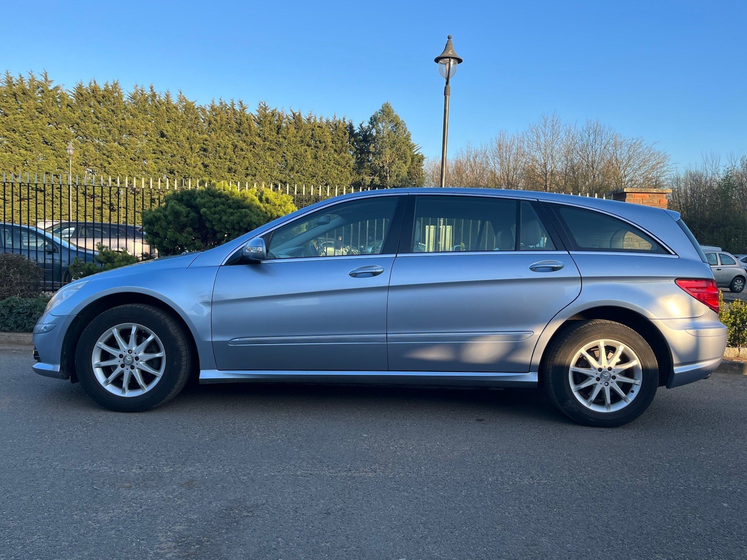 Used Mercedes-Benz R-Class 2008 for sale - 76123109: Photo 21
