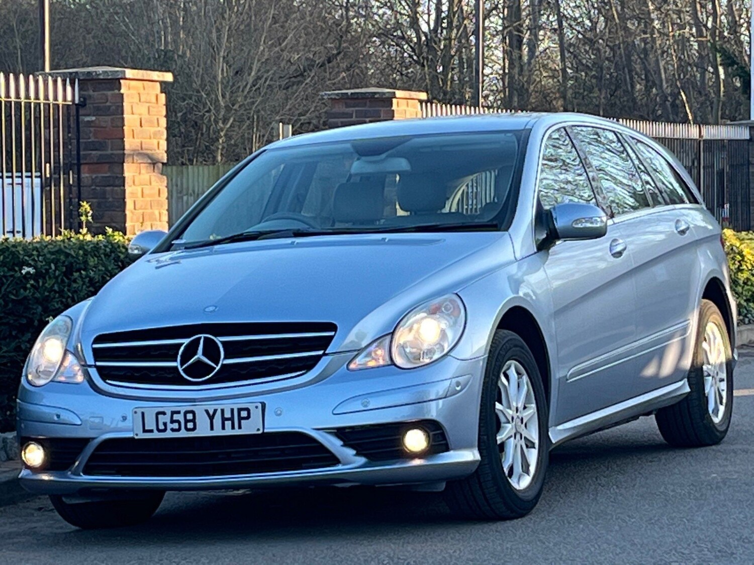 Used Mercedes-Benz R-Class 2008 for sale - 76123109: Photo 38