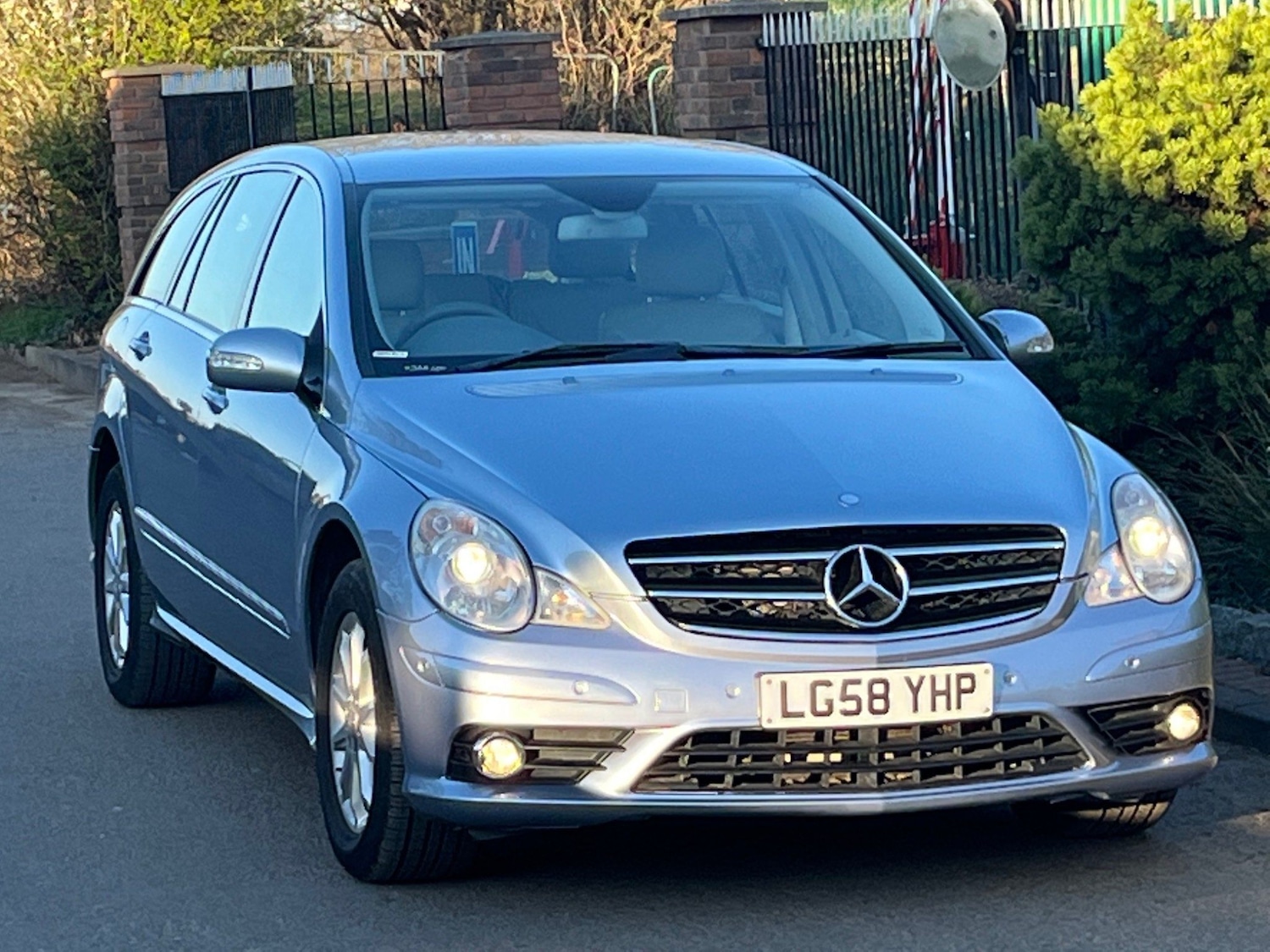 Used Mercedes-Benz R-Class 2008 for sale - 76123109: Photo 46