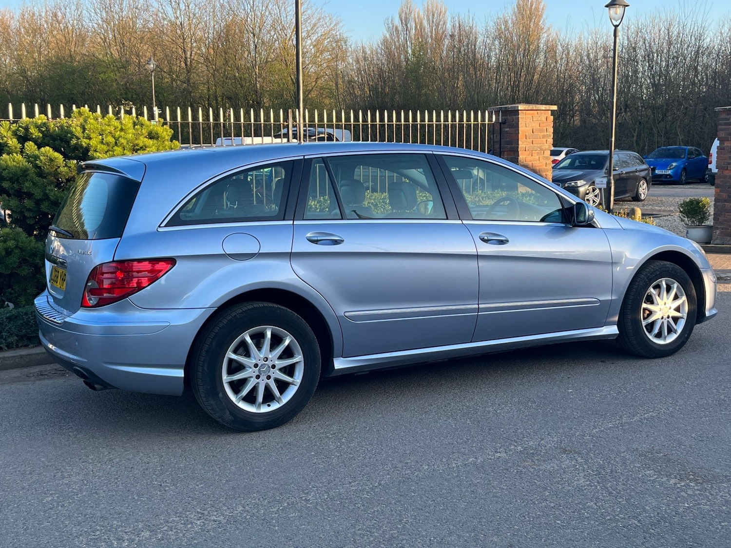 Used Mercedes-Benz R-Class 2008 for sale - 76123109: Photo 6