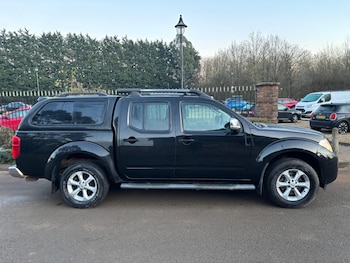 Used Nissan Navara 2012 for sale - 76121531: Photo
