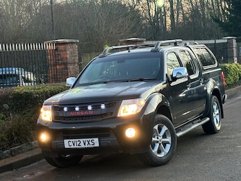Used Nissan Navara 2012 for sale - 76121531: Photo