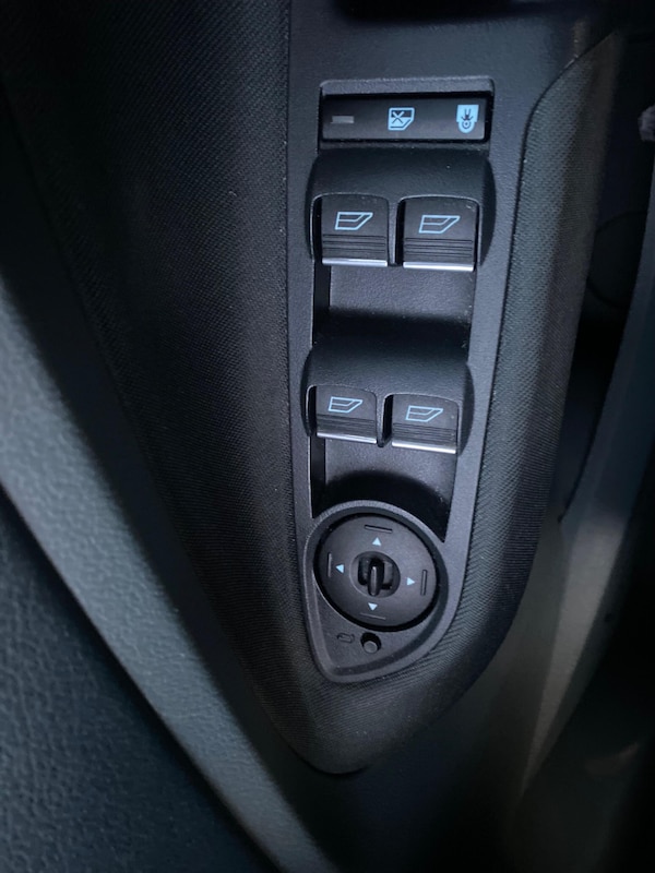 Used Ford Grand C-Max 2015 for sale - 76121612: Photo 31