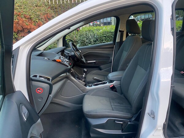 Used Ford Grand C-Max 2015 for sale - 76121612: Photo 37