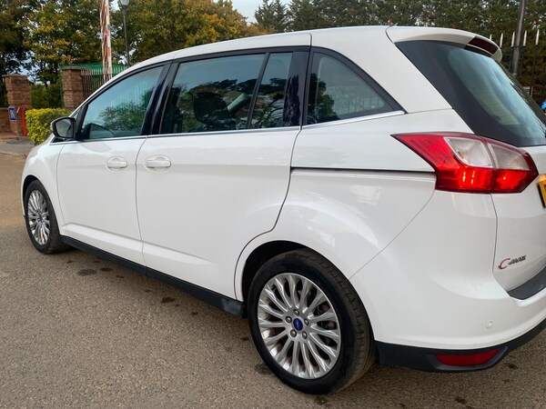 Used Ford Grand C-Max 2015 for sale - 76121612: Photo 42
