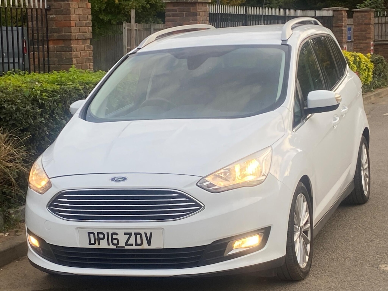 Used Ford Grand C-Max 2016 for sale - 76121865: Photo 14