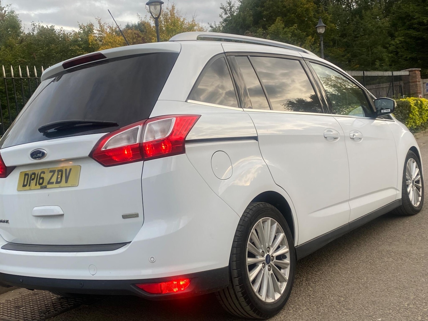 Used Ford Grand C-Max 2016 for sale - 76121865: Photo 25