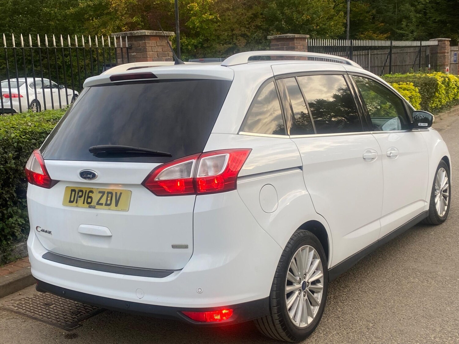 Used Ford Grand C-Max 2016 for sale - 76121865: Photo 26