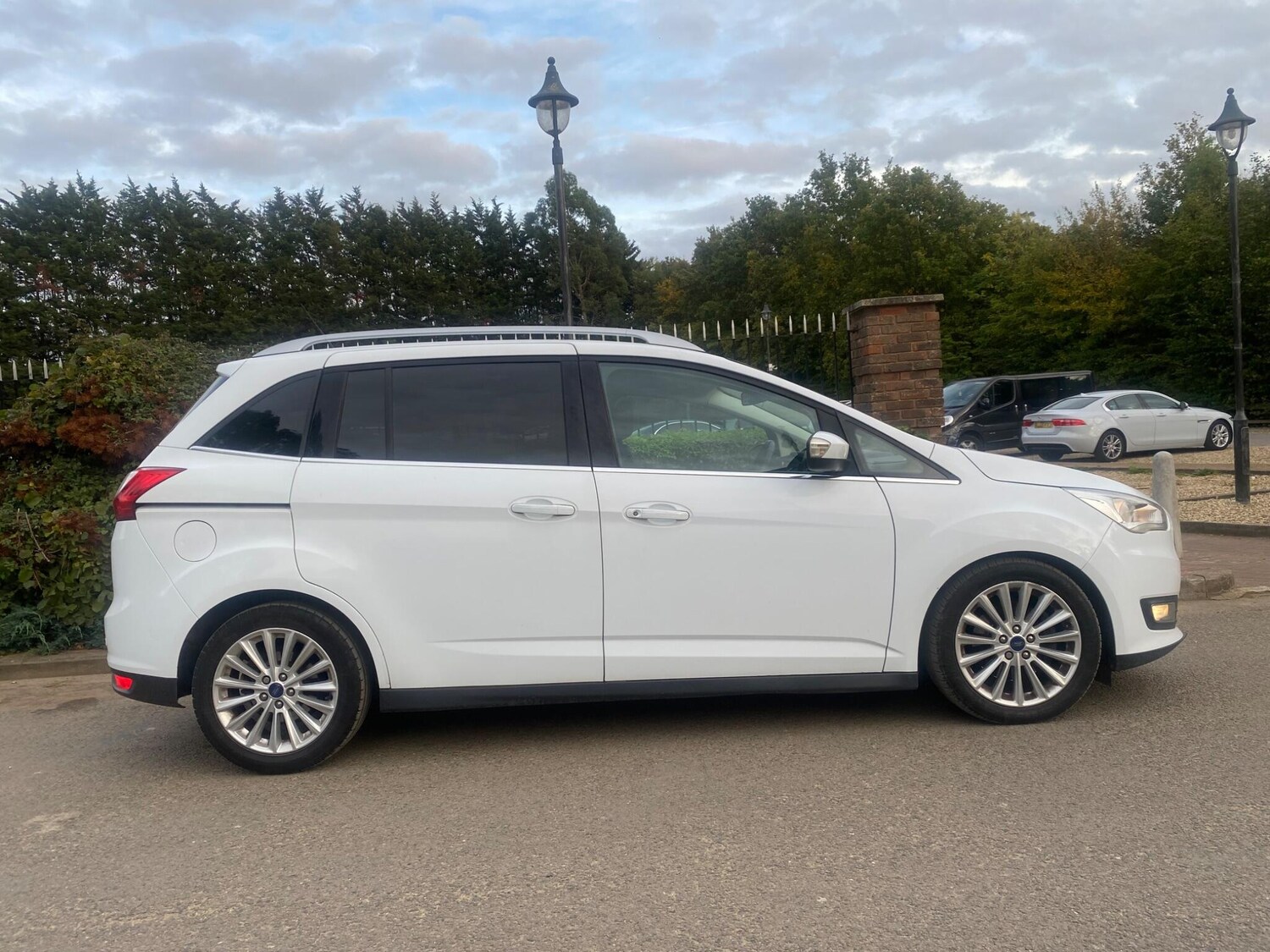 Used Ford Grand C-Max 2016 for sale - 76121865: Photo 29