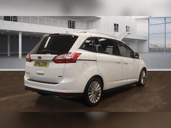 Used Ford Grand C-Max 2016 for sale - 76121865: Photo