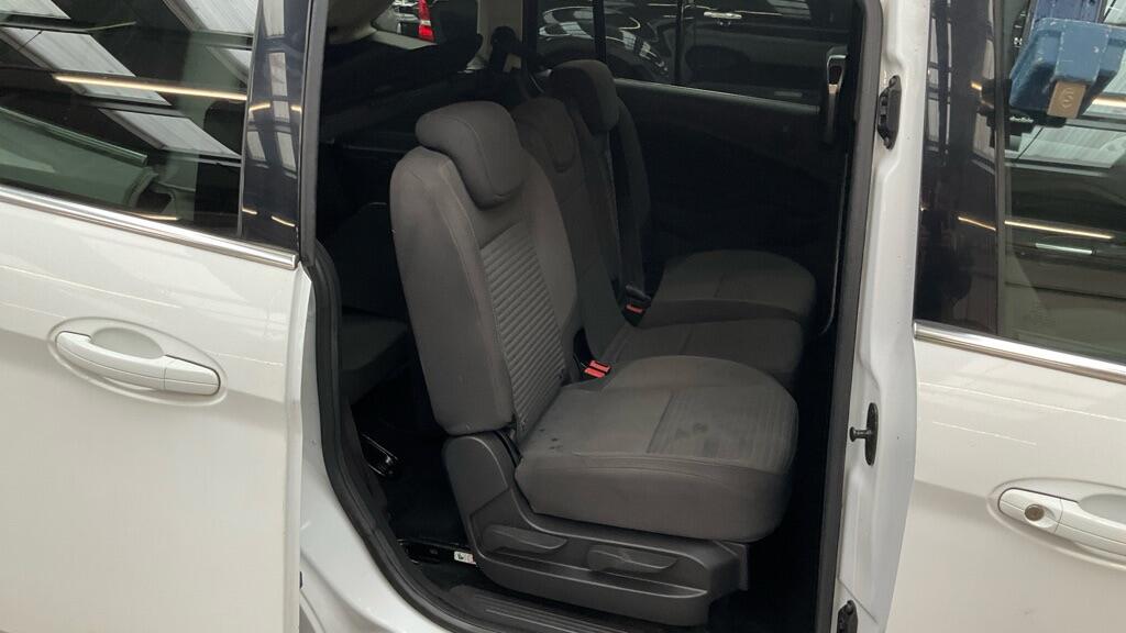 Used Ford Grand C-Max 2016 for sale - 76121865: Photo 8