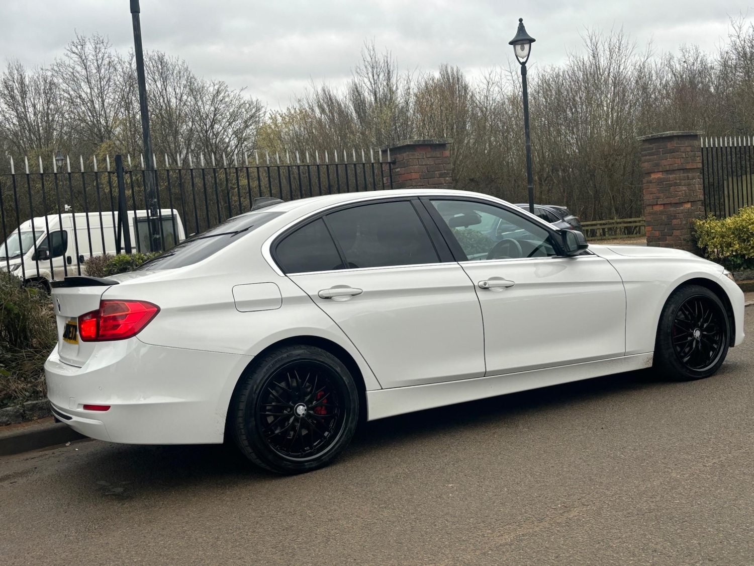 Used BMW 3 Series 2013 for sale - 76122463: Photo 3