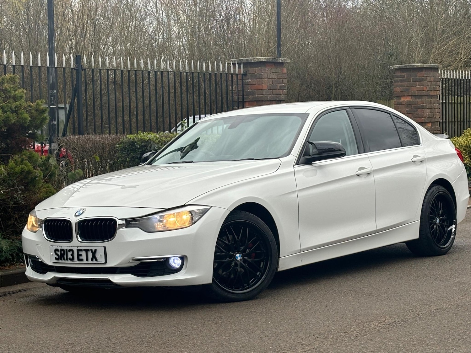 Used BMW 3 Series 2013 for sale - 76122463: Photo 40