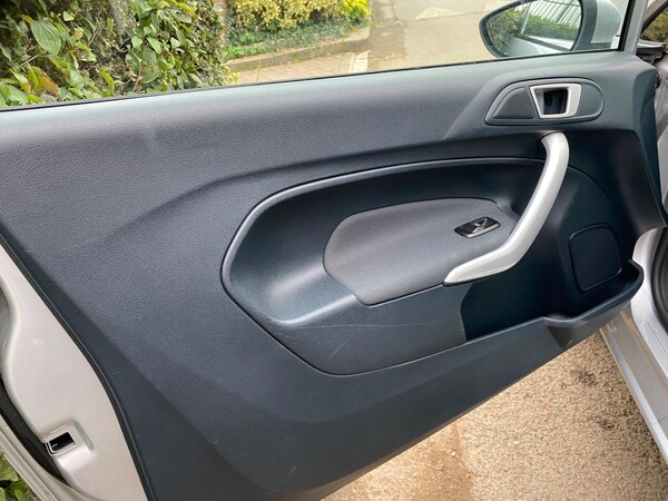 Used Ford Fiesta 2012 for sale - 76121362: Photo 34