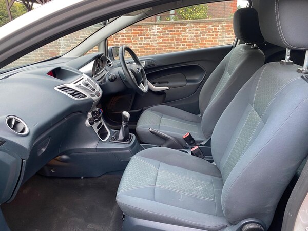 Used Ford Fiesta 2012 for sale - 76121362: Photo 37