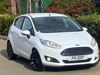 Used Ford Fiesta 2014 for sale - 76122354: Photo