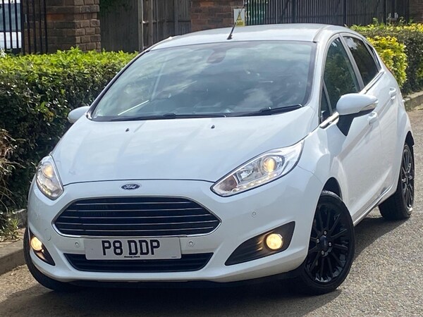 Used Ford Fiesta 2014 for sale - 76122354: Photo 74