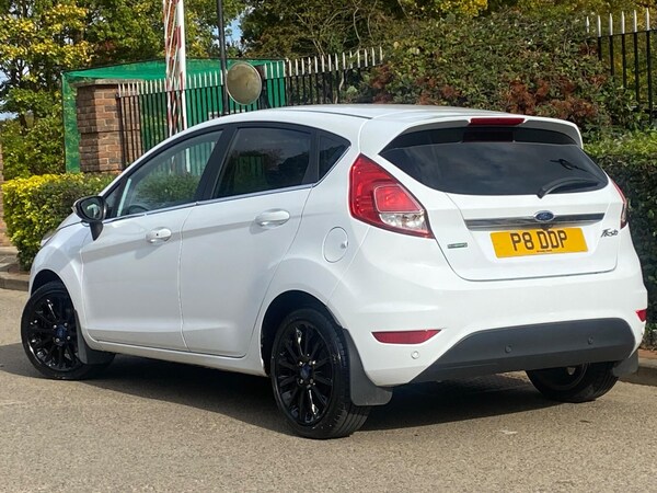 Used Ford Fiesta 2014 for sale - 76122354: Photo 84