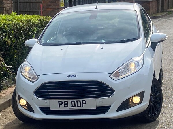 Used Ford Fiesta 2014 for sale - 76122354: Photo 92