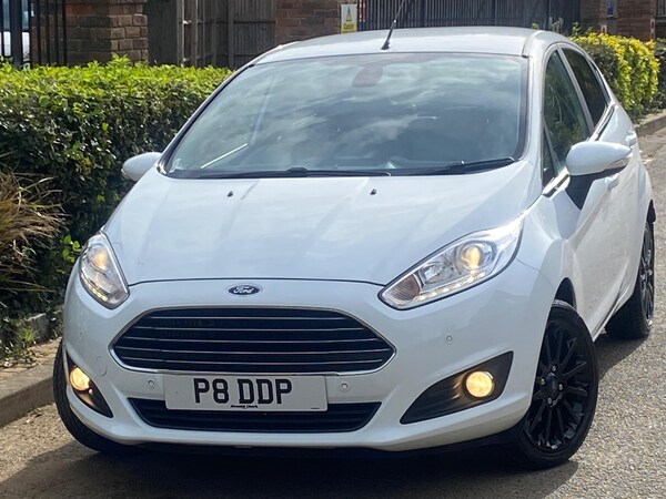 Used Ford Fiesta 2014 for sale - 76122354: Photo 96