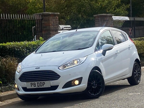 Used Ford Fiesta 2014 for sale - 76122354: Photo 97