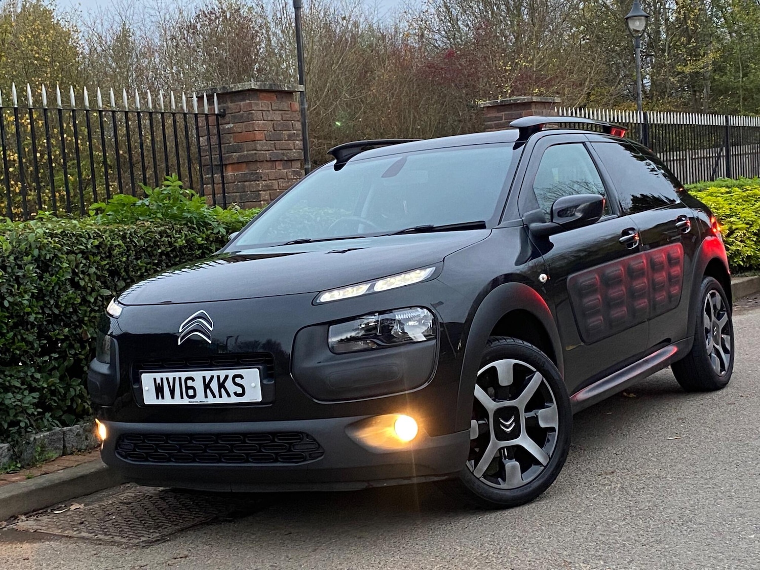 Used Citroen C4 Cactus 2016 for sale - 76597360: Photo 16