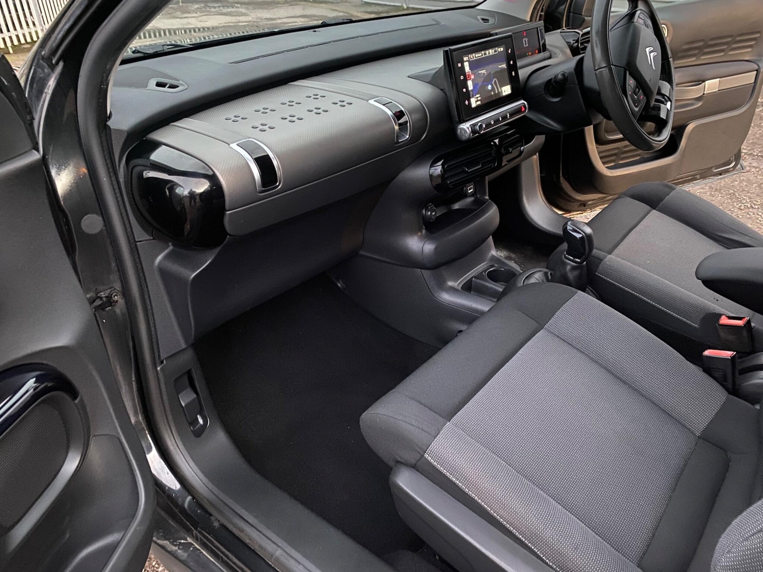 Used Citroen C4 Cactus 2016 for sale - 76597360: Photo 52