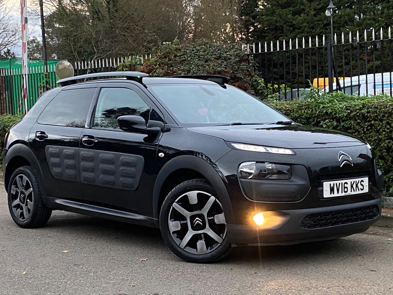 Used Citroen C4 Cactus 2016 for sale - 76597360: Photo 6